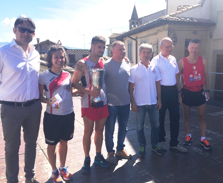 Gli anghiaresi Mirko Matteagi e Valeria Olandesi premiati nel Trofeo Fratres Città di Anghiari