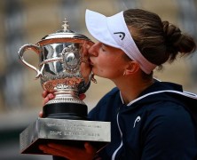 Roland Garros – Barbora Krejcikova laureata Regina di Parigi