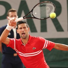 Roland Garros – Djokovic va in finale e toglie lo scettro a Nadal